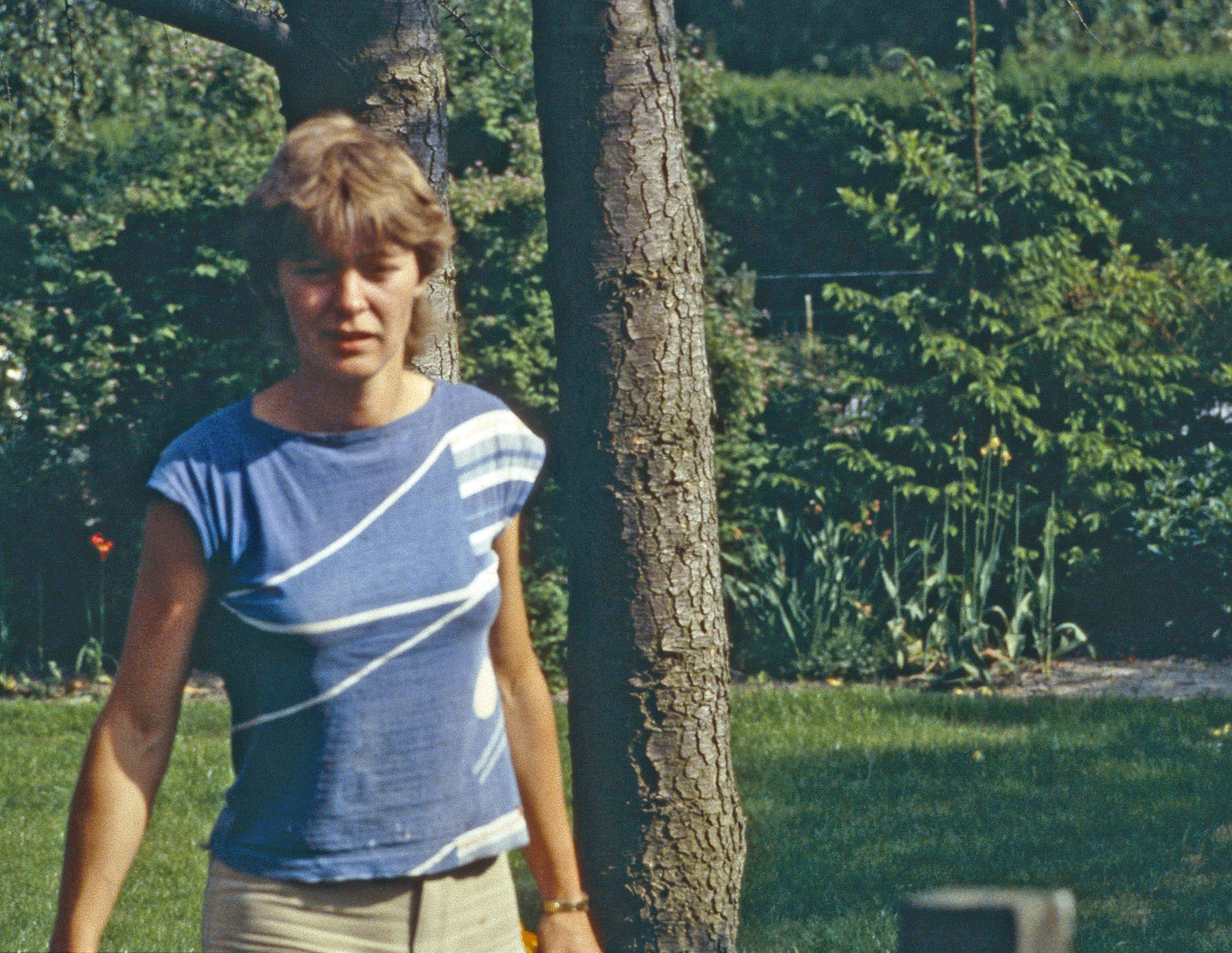 Benthe i haven på Kildevej